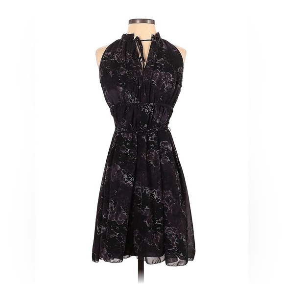 Converse Dresses & Skirts - Converse One Star Sleeveless A-Line Midi Dress